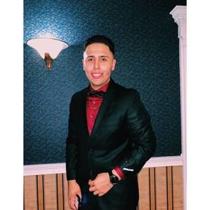 Meet your Posher, Alexis edgardo